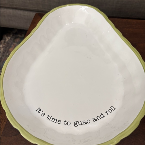 Ceramic Guacamole Serving Dish - White and Green - Picture 2 of 6